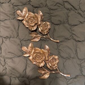 Elegant Gold Rose Wall Decor